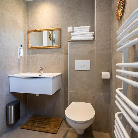 Almanarre - Eco-responsable Face A La Hotell Hyères